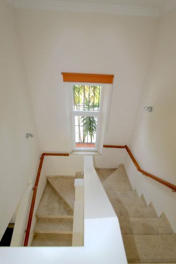 Image No.37-3 Bed Semi-Detached for sale