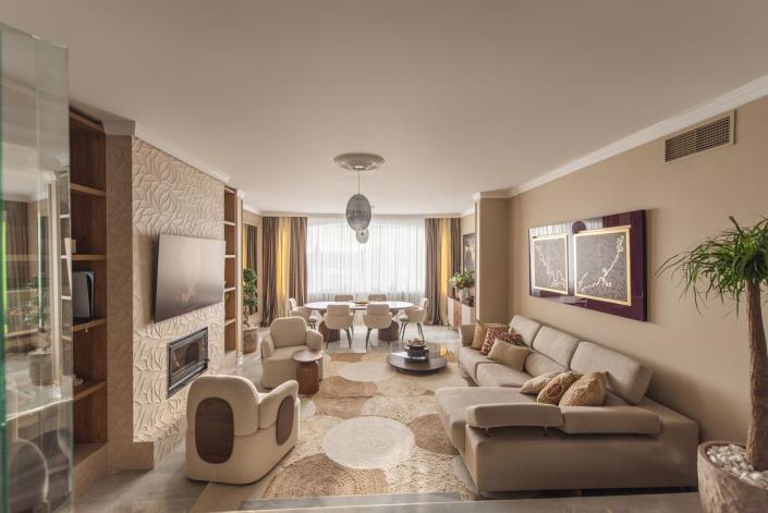 Image No.12-3 Bed Townhouse for sale