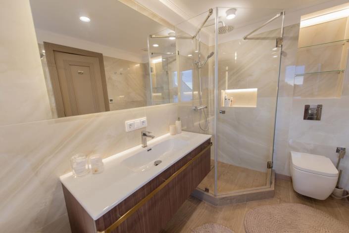 Image No.31-3 Bed Townhouse for sale