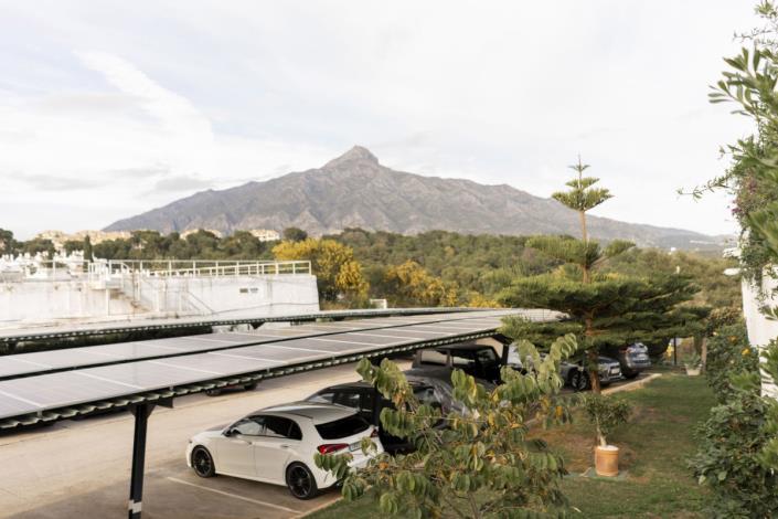 Image No.44-3 Bed Townhouse for sale