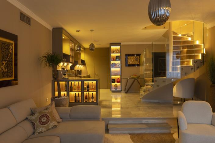 Image No.55-3 Bed Townhouse for sale