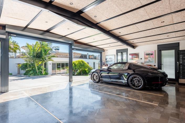 Image No.8-4 Bed Villa for sale