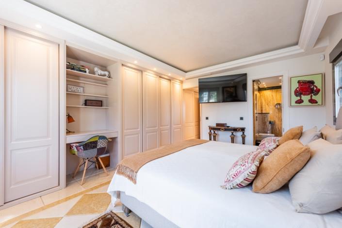 Image No.33-4 Bed Villa for sale