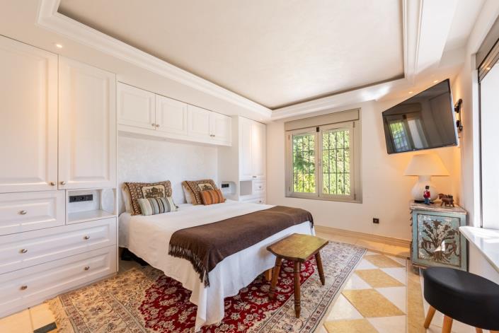 Image No.35-4 Bed Villa for sale