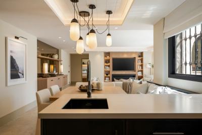 8-e64a9055bba3e77ac8aca3b893cdf826