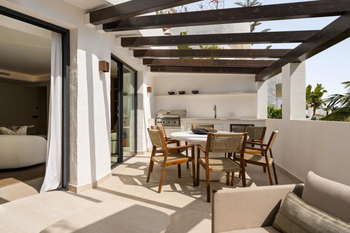 Image No.11-3 Bed Apartment for sale