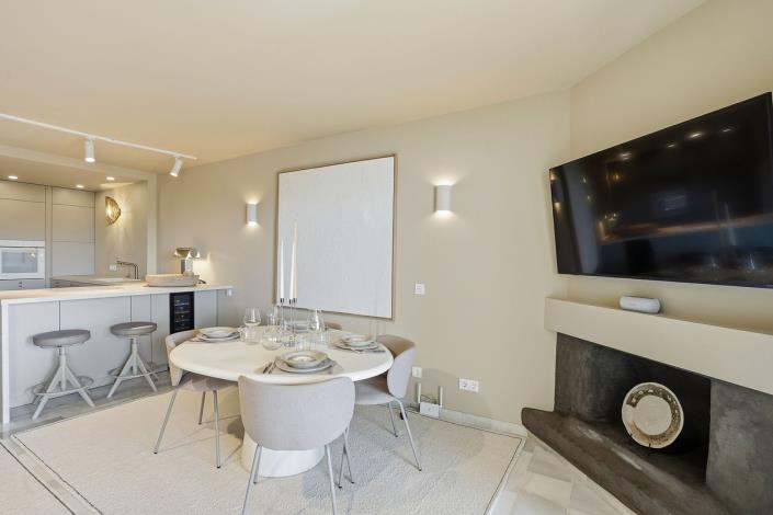 Image No.8-3 Bed Apartment for sale