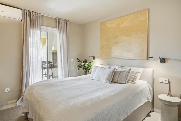 Image No.26-3 Bed Apartment for sale