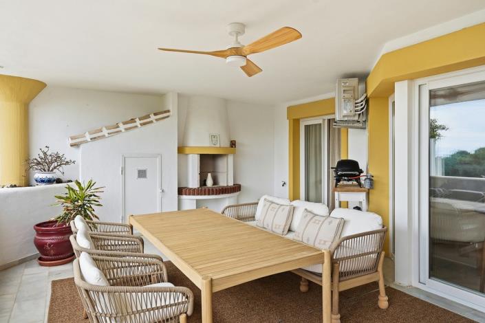 Image No.34-3 Bed Apartment for sale