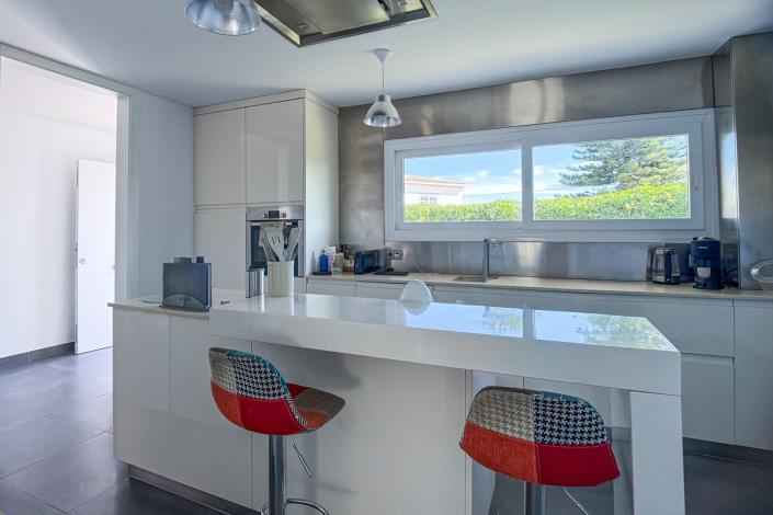 Image No.13-3 Bed Villa for sale