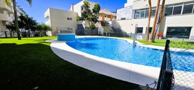 8-e64a9055bba3e77ac8aca3b893cdf826