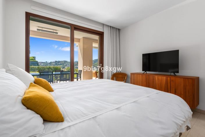 Image No.5-3 Bed Apartment for sale