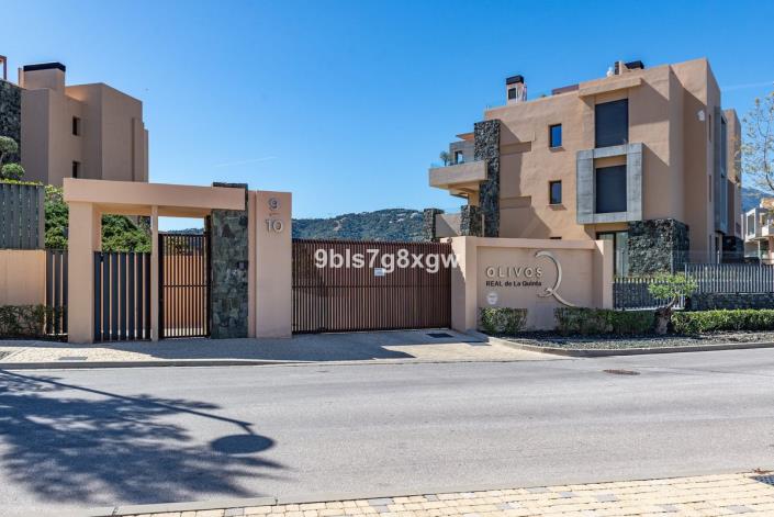 Image No.10-3 Bed Apartment for sale