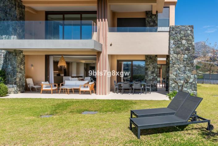 Image No.23-3 Bed Apartment for sale