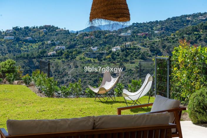 Image No.28-3 Bed Apartment for sale