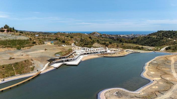 Image No.33-3 Bed Apartment for sale