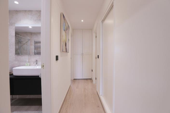 Image No.18-3 Bed Apartment for sale