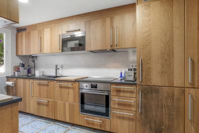 11-20939a0134ad724a8cb2a801094d15a4