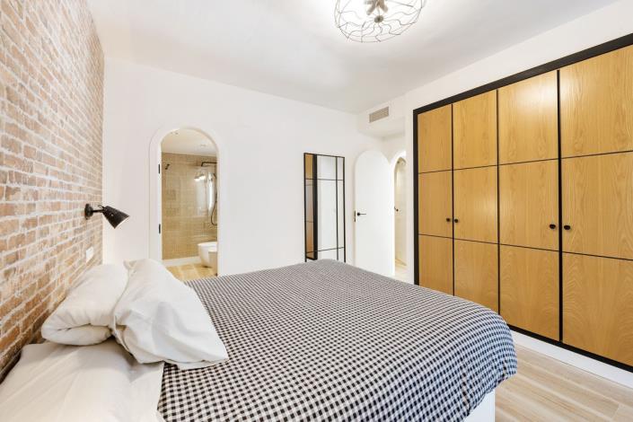 Image No.9-2 Bed Apartment for sale