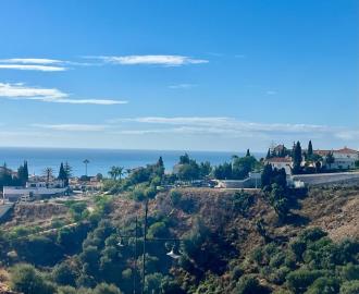 9-467d0cee5b725f3ef65f102a0c2e69c0