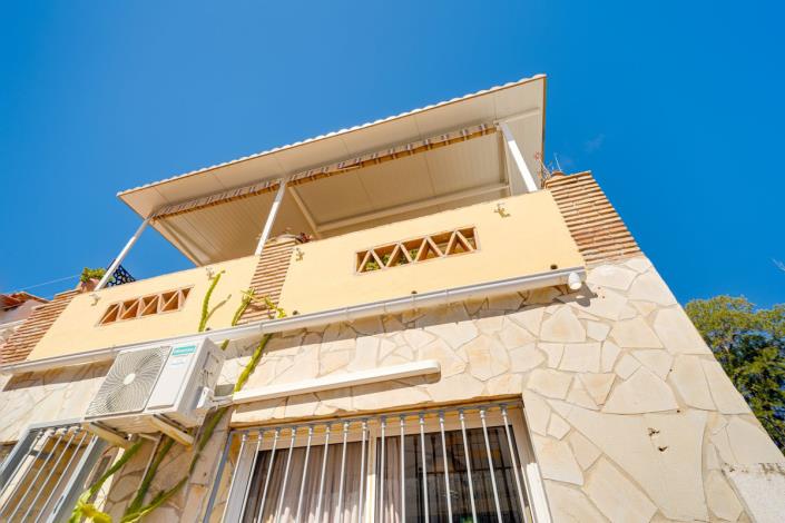 Image No.33-3 Bed Townhouse for sale