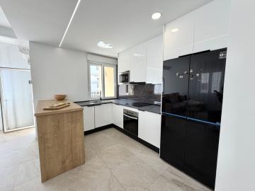 8-e64a9055bba3e77ac8aca3b893cdf826