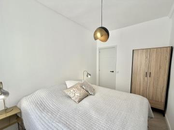 12-53013098fcab6c38b1379cd33298e050