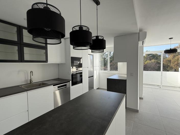 Image No.10-3 Bed Penthouse for sale