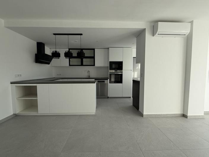 Image No.12-3 Bed Penthouse for sale