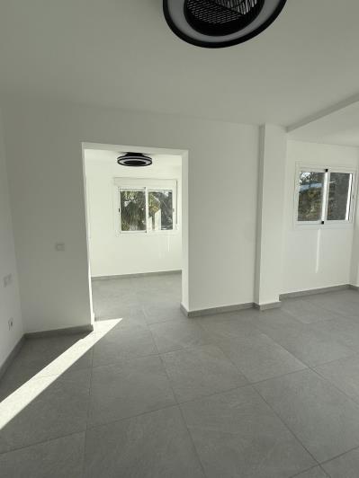 Image No.25-3 Bed Penthouse for sale