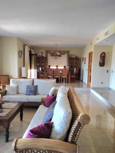 Image No.7-4 Bed Villa for sale