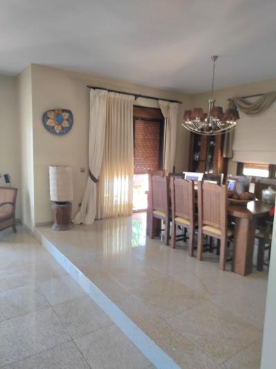 Image No.8-4 Bed Villa for sale