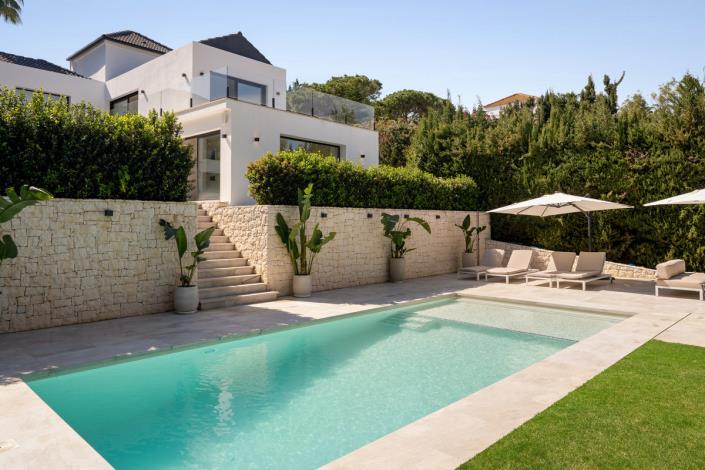 Image No.12-4 Bed Villa for sale