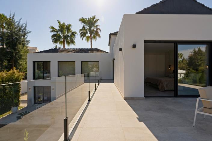 Image No.25-4 Bed Villa for sale