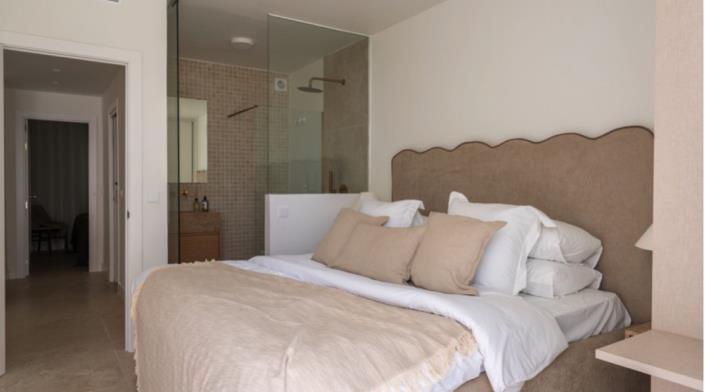 Image No.6-3 Bed Apartment for sale