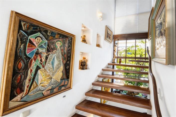 Image No.34-3 Bed Villa for sale