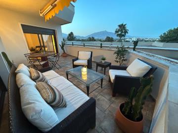 1-7980e48d732b6fc85c14b43b94d2aa54