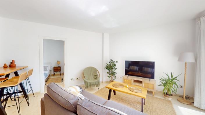 Image No.8-2 Bed Apartment for sale