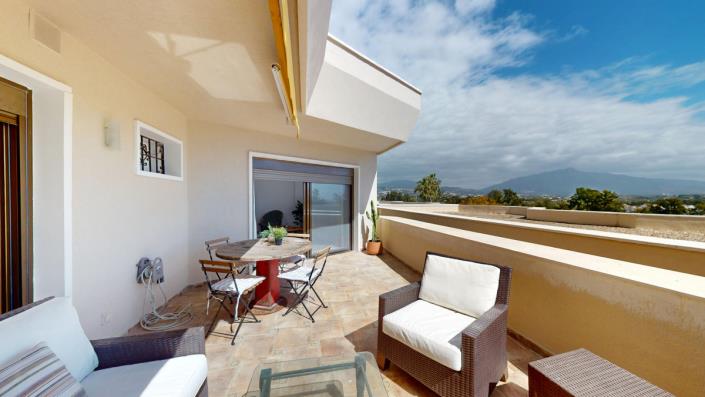 Image No.12-2 Bed Apartment for sale