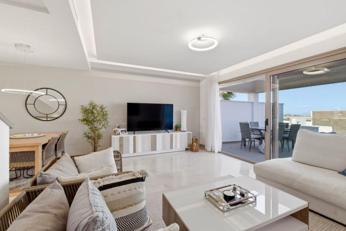 Image No.2-3 Bed Townhouse for sale