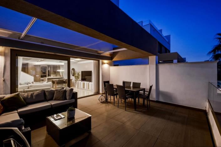 Image No.36-3 Bed Townhouse for sale