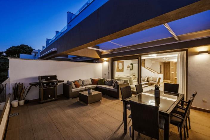 Image No.35-3 Bed Townhouse for sale