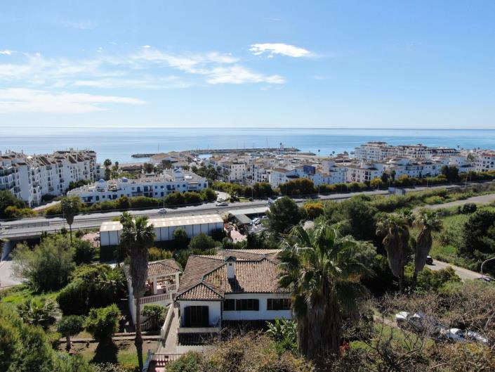 Image No.3-4 Bed Villa for sale