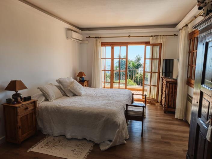 Image No.22-4 Bed Villa for sale