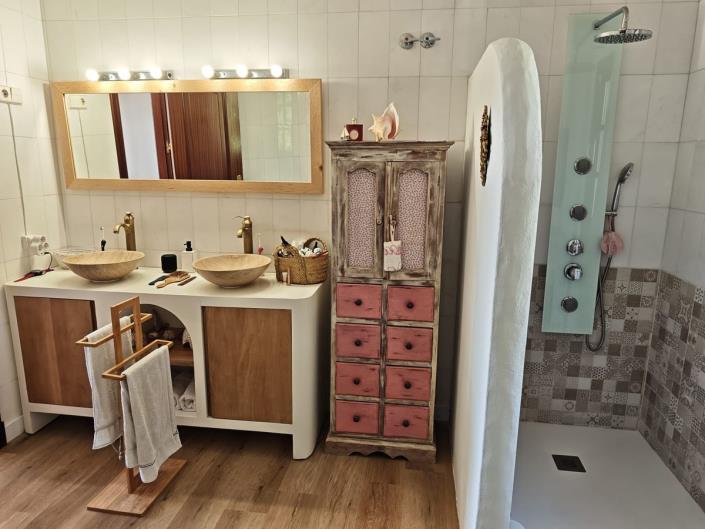 Image No.23-4 Bed Villa for sale