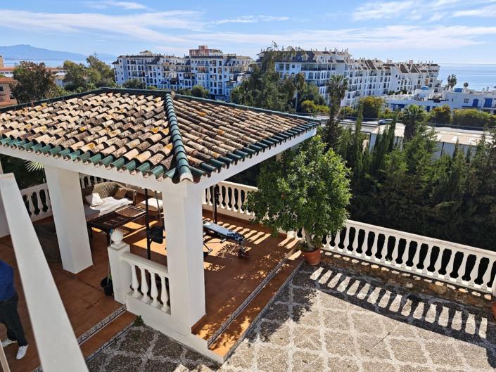 Image No.28-4 Bed Villa for sale