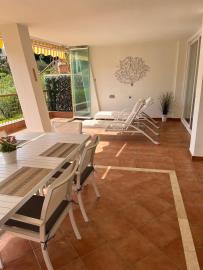 11-20939a0134ad724a8cb2a801094d15a4