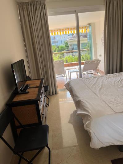 Image No.12-2 Bed Apartment for sale