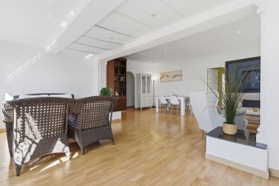 12-53013098fcab6c38b1379cd33298e050