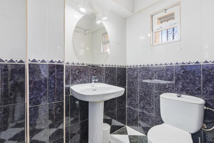 Image No.25-3 Bed Bungalow for sale